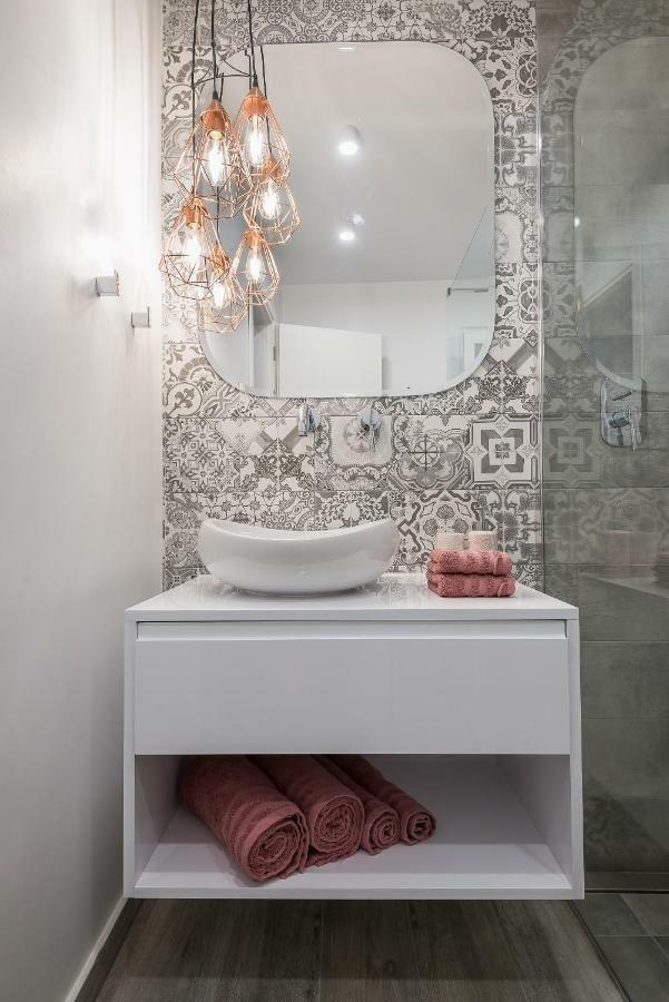 "Sunbow Earth"- Boutique New Apt In Dowtown Athen Eksteriør billede